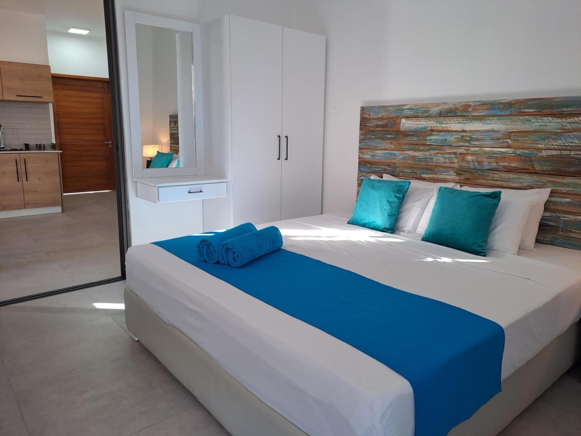 Maison Mont Choisy - One Or Two Bedrooms Apartment Тру о Биш Екстериор снимка
